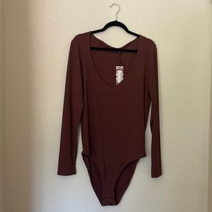 NWT Chocolate Brown Ribbed Bodysuit Boohoo Size 16